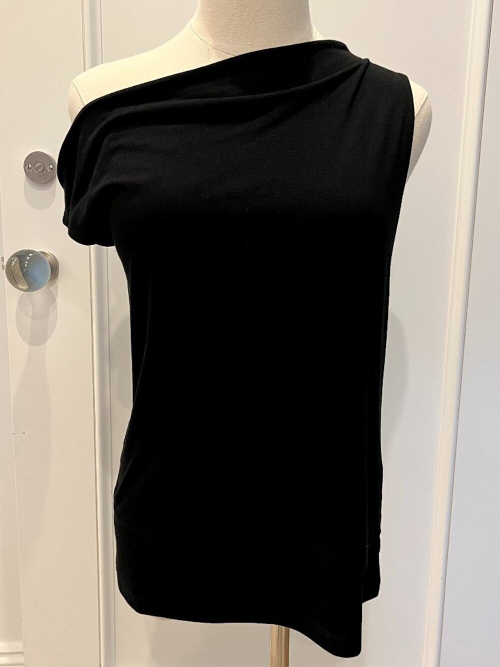Astraet Asymmetric Black Jersey Top Small